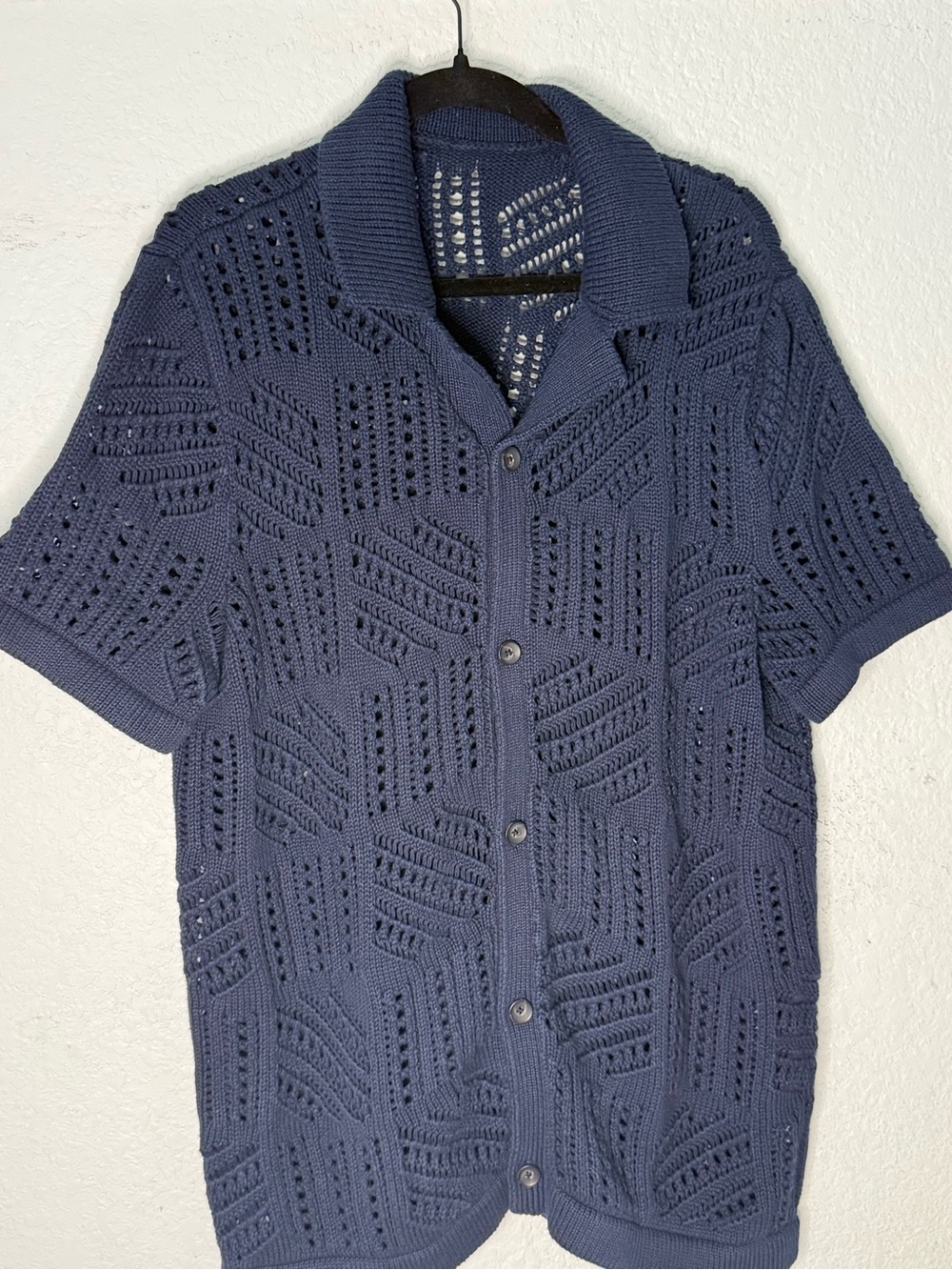 Express Men's Navy Blue Short Sleeve Button-Down Knit Shirt